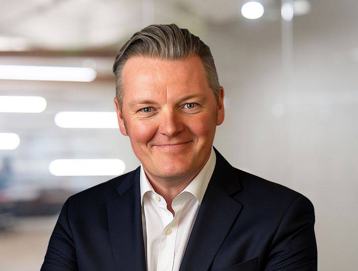 Robert Bowes Bio Photo