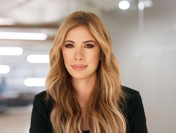 Lily Nizam bio photo