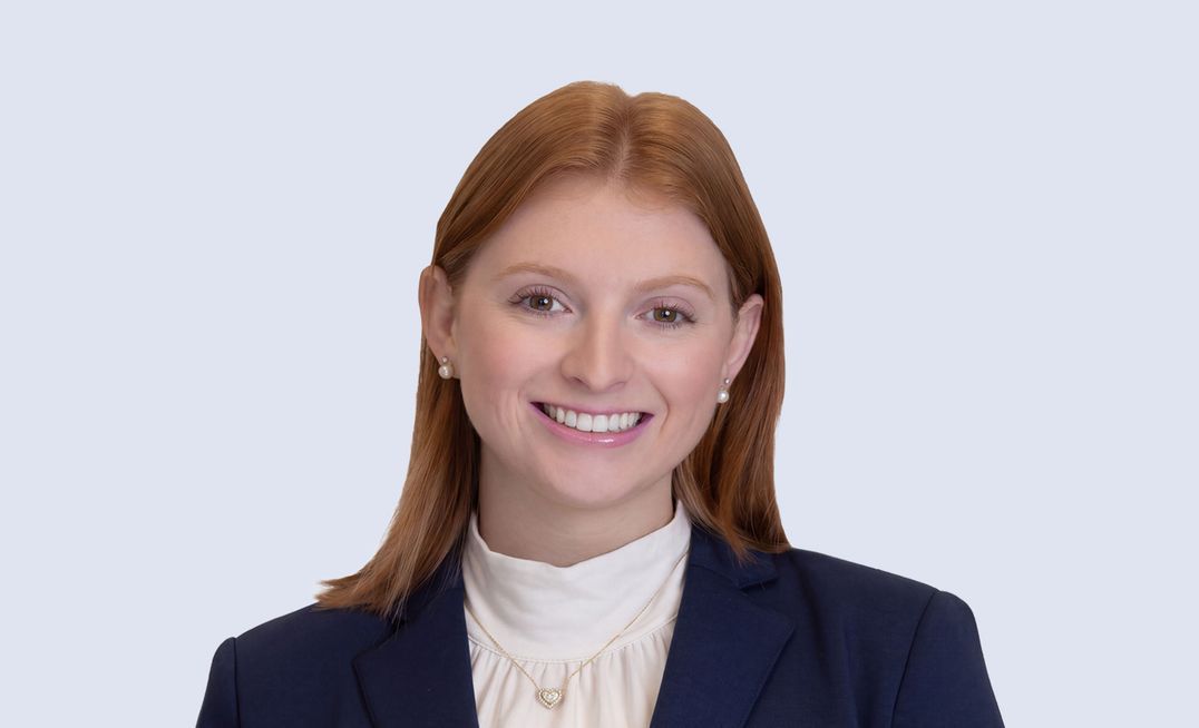 Sharon Shenderovskiy Headshot