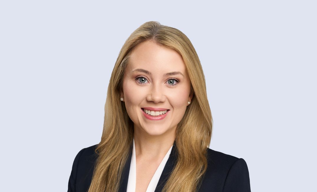 Kate Hammock Headshot