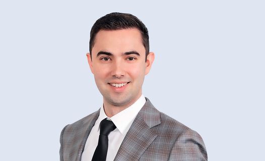 Justin R. Vanderveer