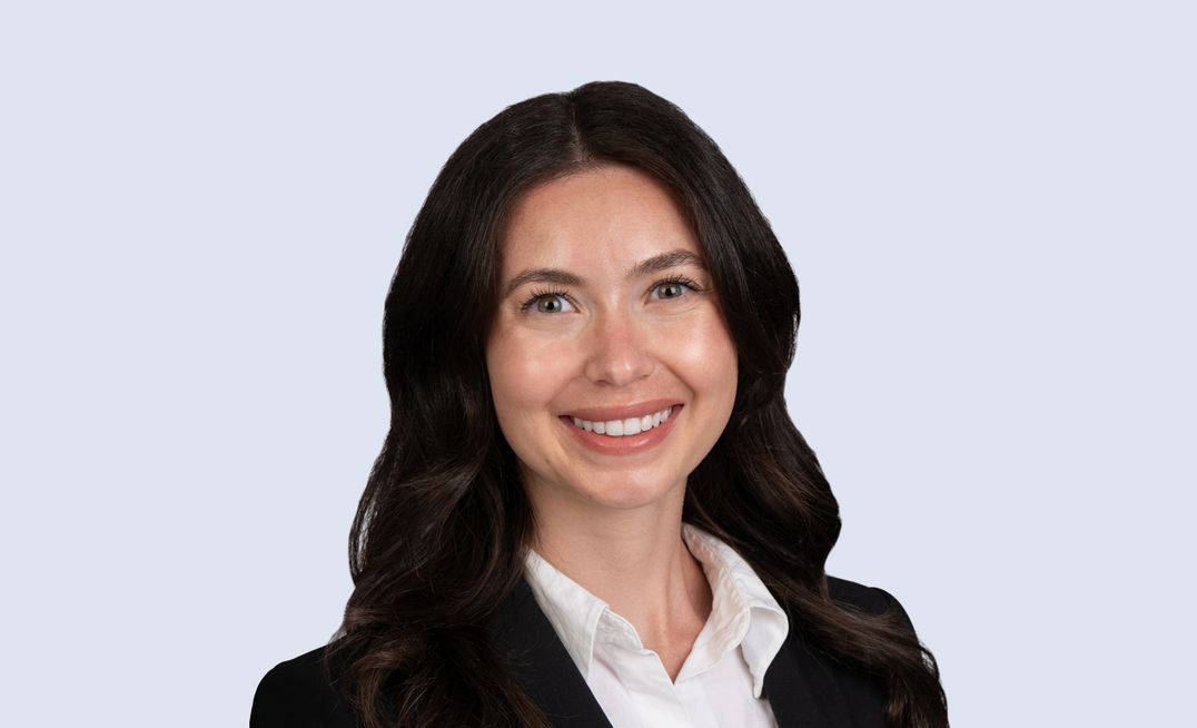 Baylee Swidler headshot bio photo